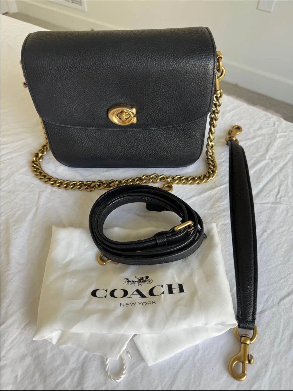 Coach Cassie 19 bag Black Pebbled Leather purse 3 strap optional Gold Chain